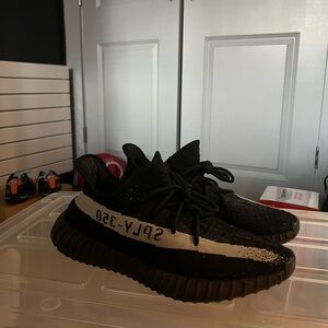 Adidas original Yezzy boost 350 V2